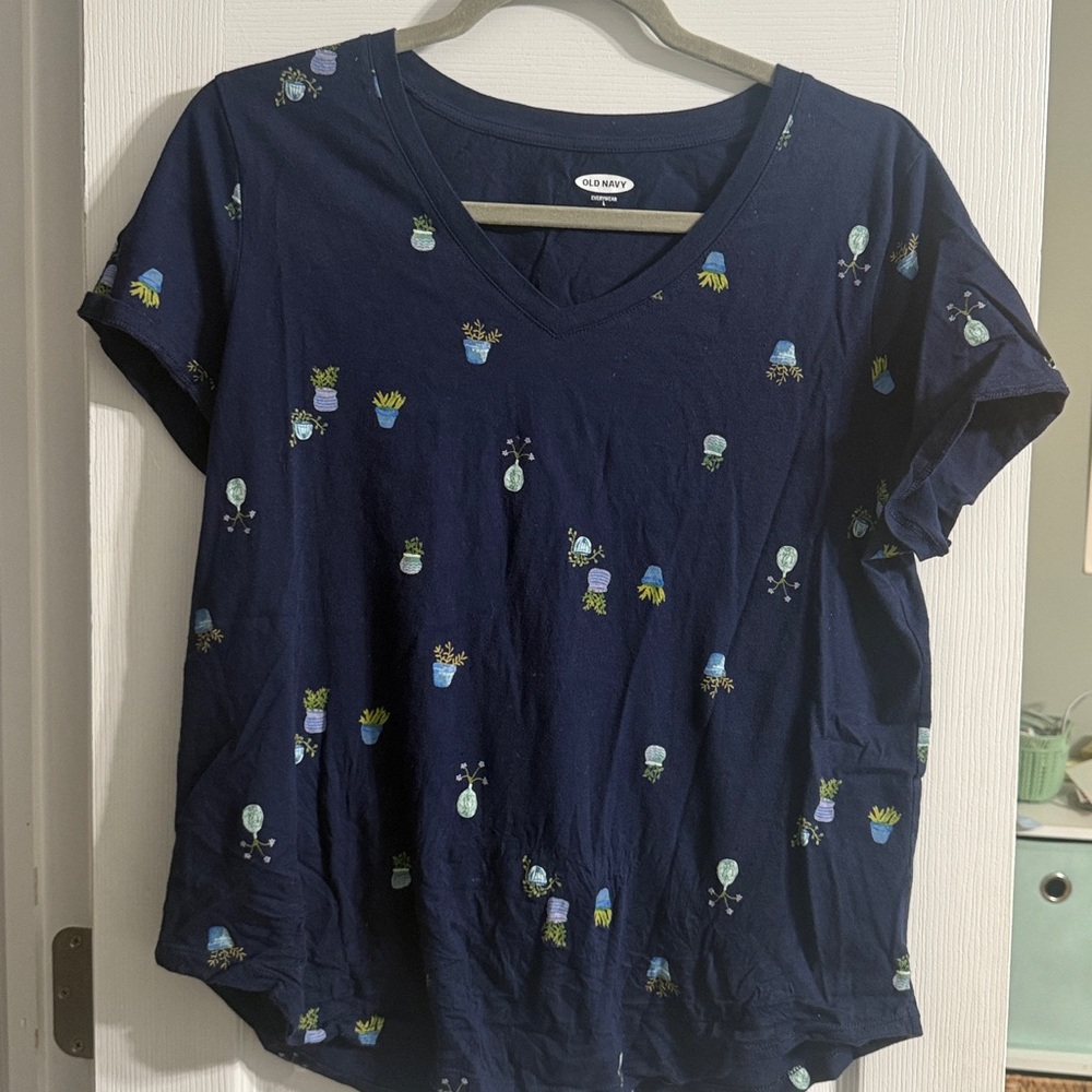 Old Navy Plant Print T-Shirt